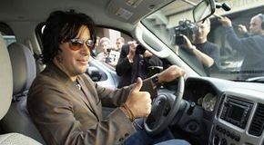 In che modo i display delle auto ibride cambiano effettivamente il tuo modo di guidare