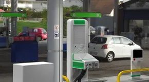 Как автономный робот Fuelmatics заправляет ваш автомобиль