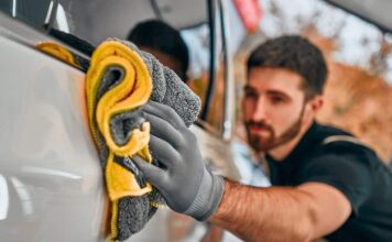 Waterless Car Wash: 7 Eco-Friendly Cleaning Hacks