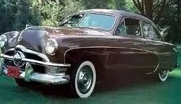 De Ford Custom Crestliner uit 1950: waarom deze elegante sedan een verkoopflop was