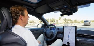 Ford BlueCruise pojawi się w Europie: objaśnienie zasad jazdy po autostradzie na poziomie 2